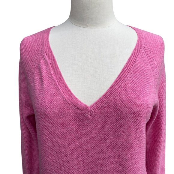 GAP Wool Waffle Knit Sweater Sz M Pink Barbie Preppy - Picture 2 of 11